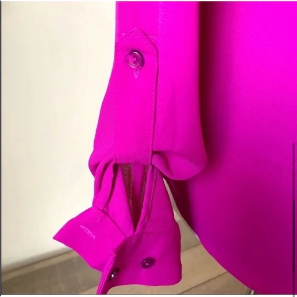 Limited Blouse - Picture 5 of 7